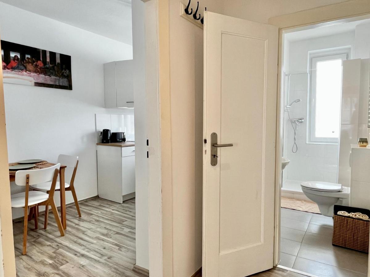 Design Apartment - Kingsize Bett - Kueche - Zentral Hannover Buitenkant foto